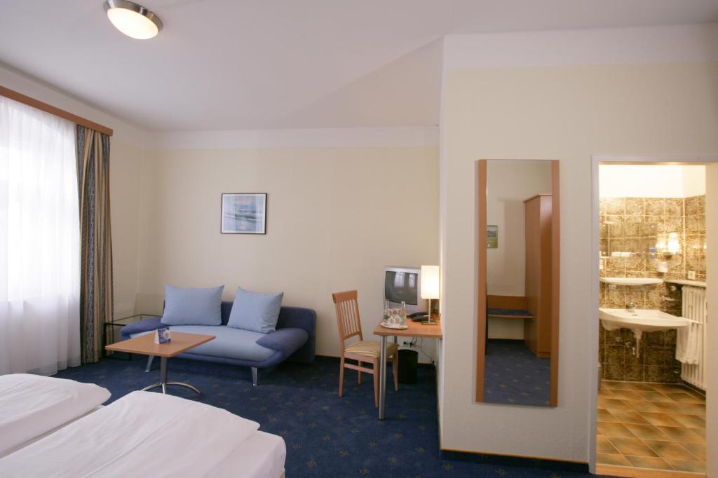 Altstadt-Hotel Zieglerbraeu Dachau Room photo