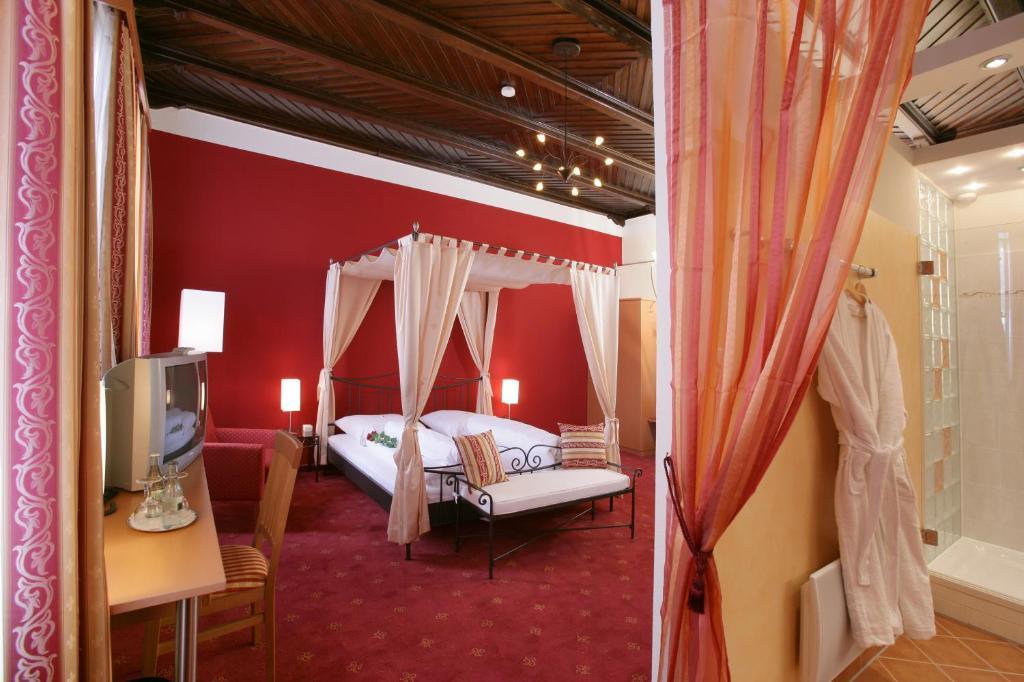 Altstadt-Hotel Zieglerbraeu Dachau Room photo